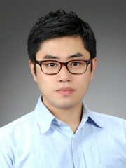 박우석